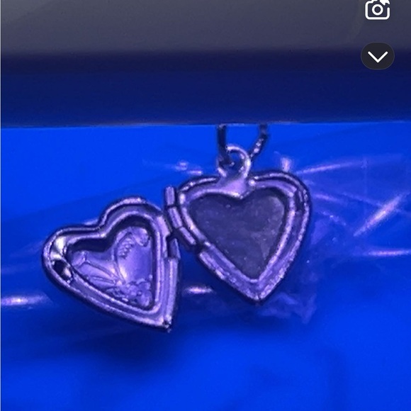 Custom Fabric Locket - Picture 3 of 6